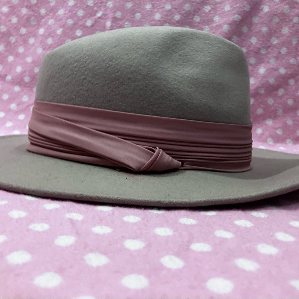 Doeskin Felt Wool Fedora NWOT